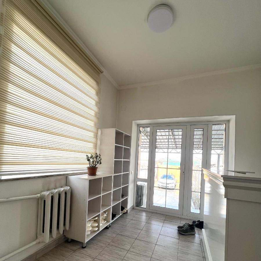 Abs Guest House Ош Екстер'єр фото