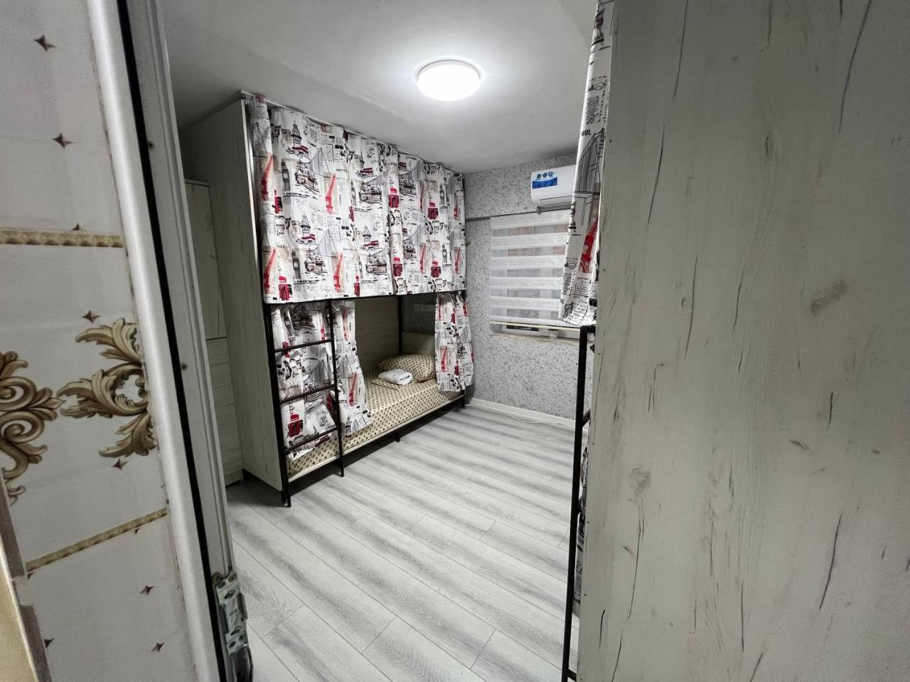 Abs Guest House Ош Екстер'єр фото